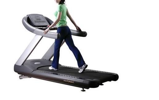 跑步机之做全身的训练