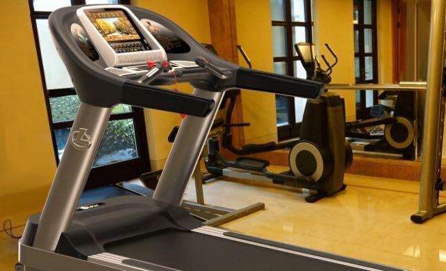 跑步机之家庭健身器材有哪些